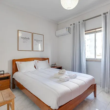 Hopstays - Saudade * 알마다