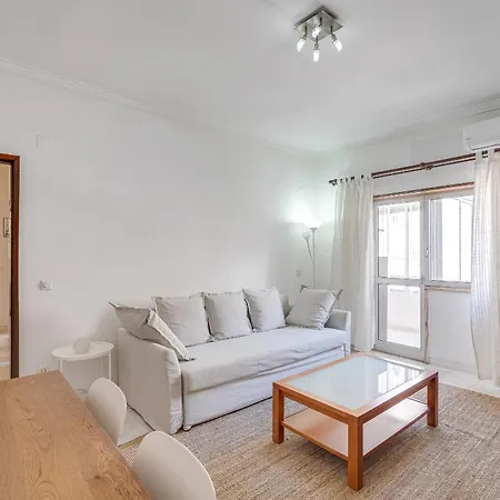 Hopstays - Saudade * 알마다